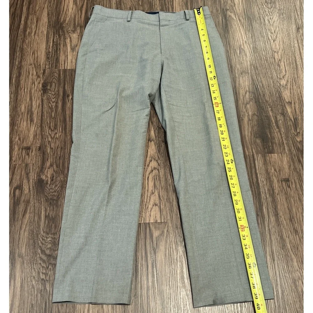 BANANA REPUBLIC Tailored Fit suit Blazer Size 42S Pants 32x30 gray  wool READ